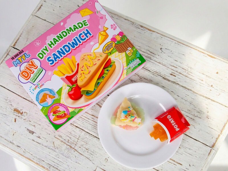 DIY Candy Sandwich